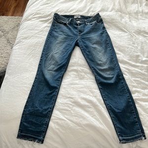 Paige Hoxton Ankle Peg